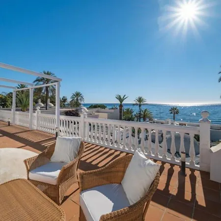 בית נופש Paradise Townhouse *